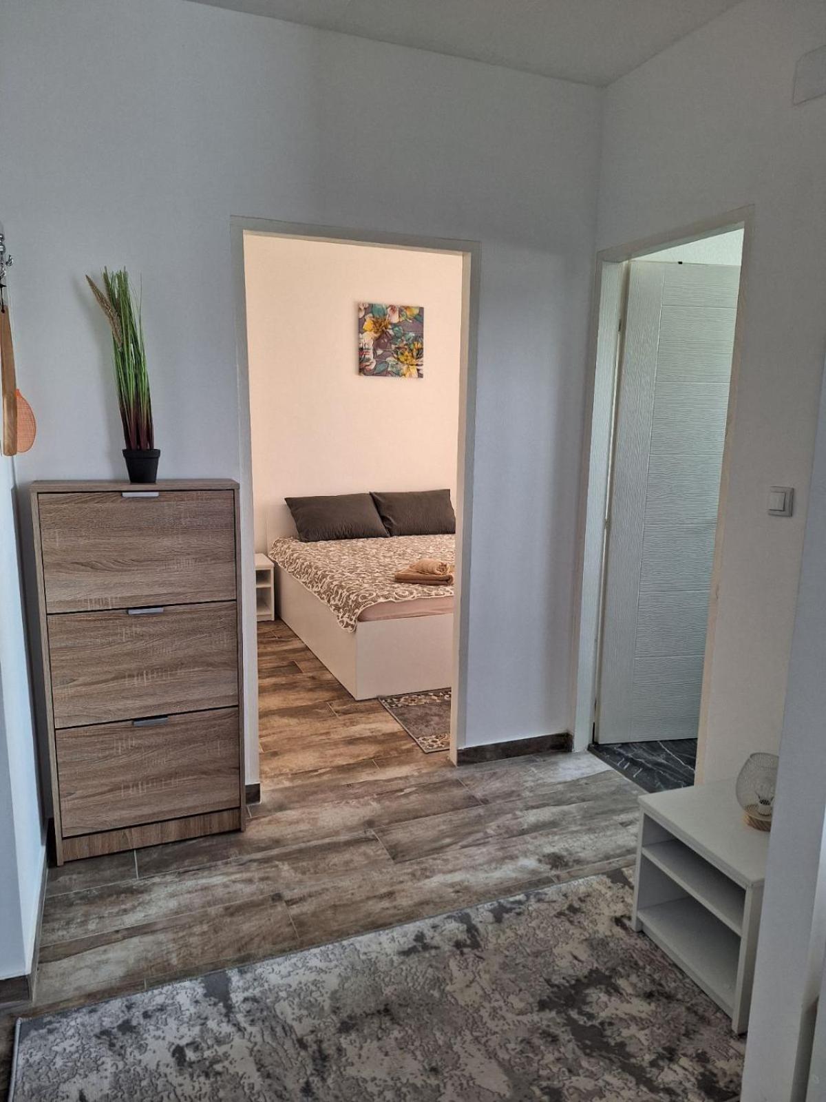 Apartmani Koki 克拉多沃 外观 照片