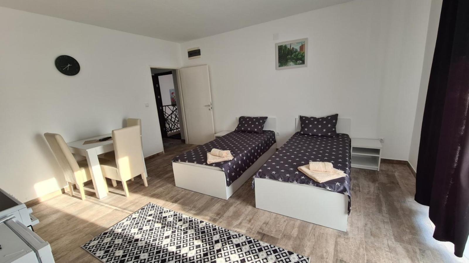 Apartmani Koki 克拉多沃 外观 照片