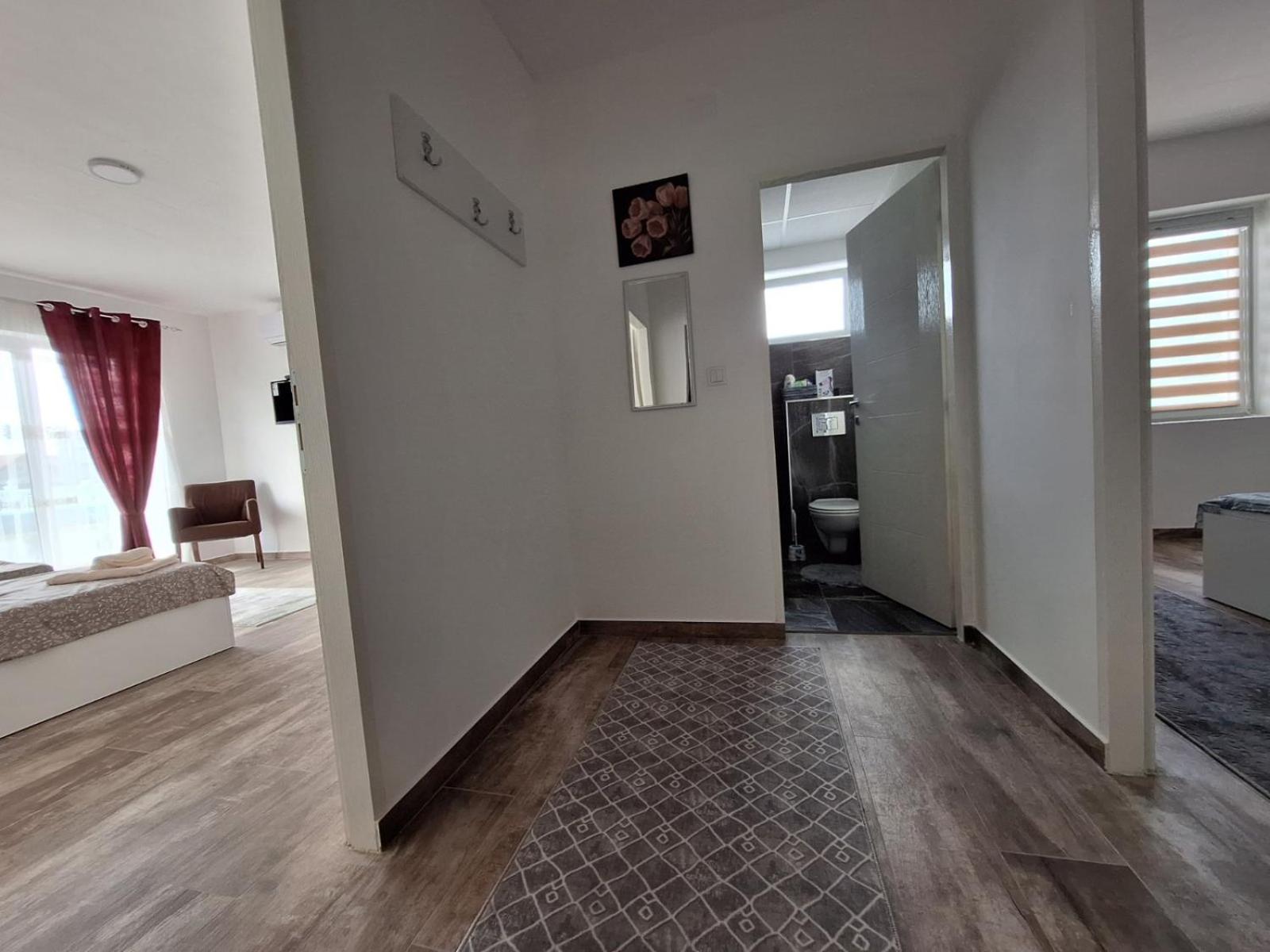 Apartmani Koki 克拉多沃 外观 照片